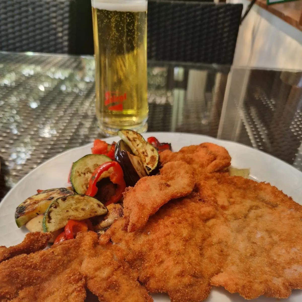 Essen und Trinken photo 2