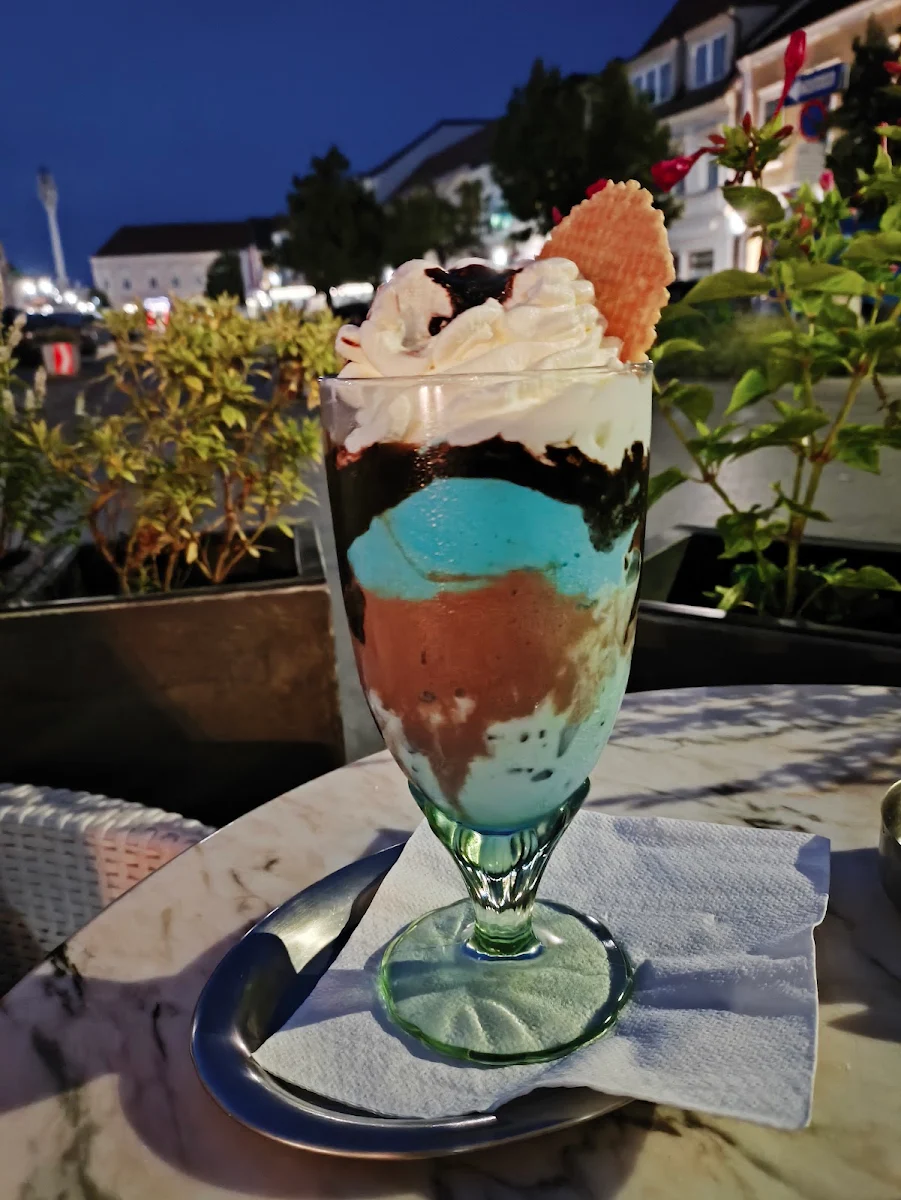 Essen und Trinken photo 1