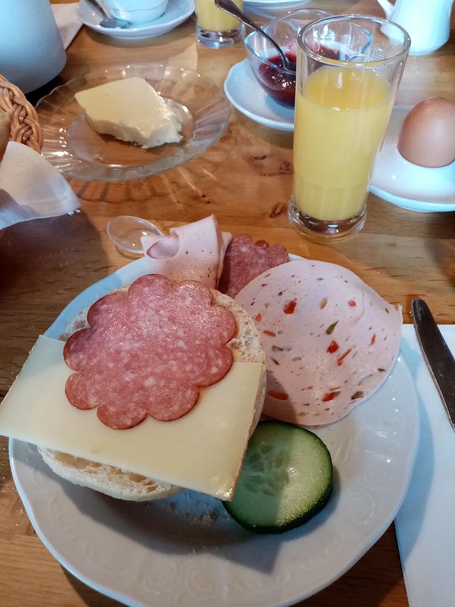 Essen und Trinken photo 2
