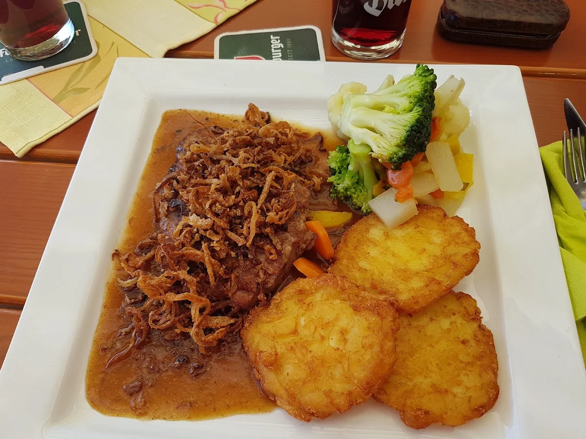 Essen und Trinken, Gasthof Paradies