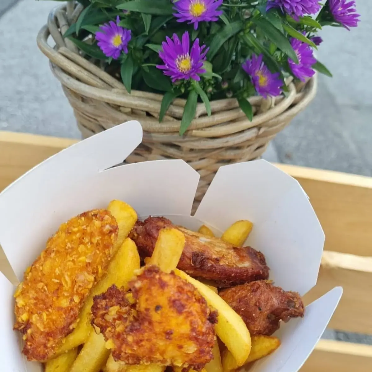 Essen und Trinken, Flottbiss (Bipa)