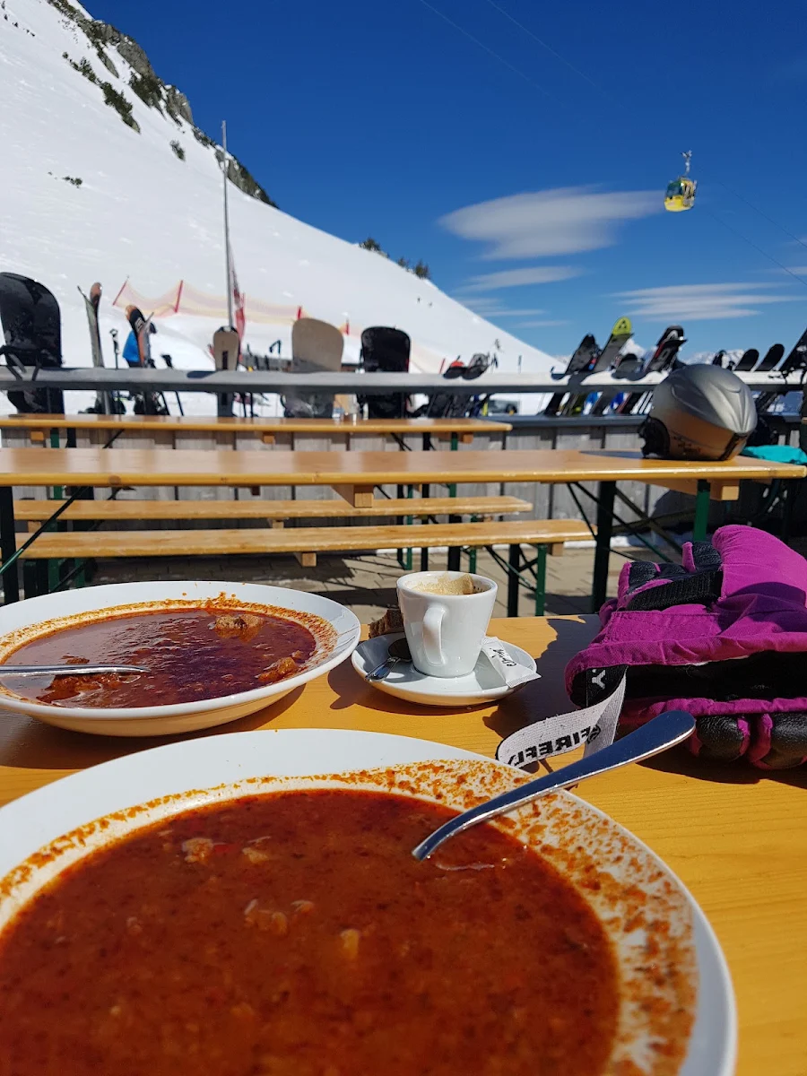 Essen und Trinken photo 2