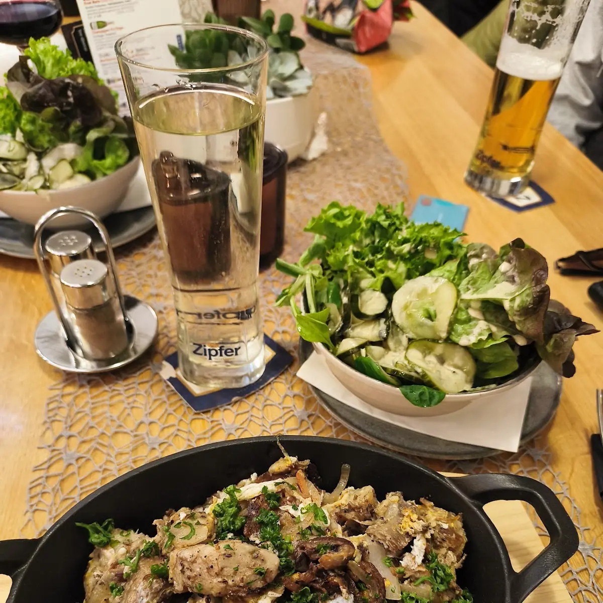 Essen und Trinken photo 3