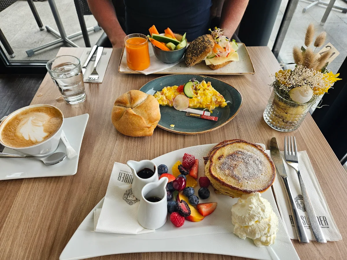 Essen und Trinken photo 1