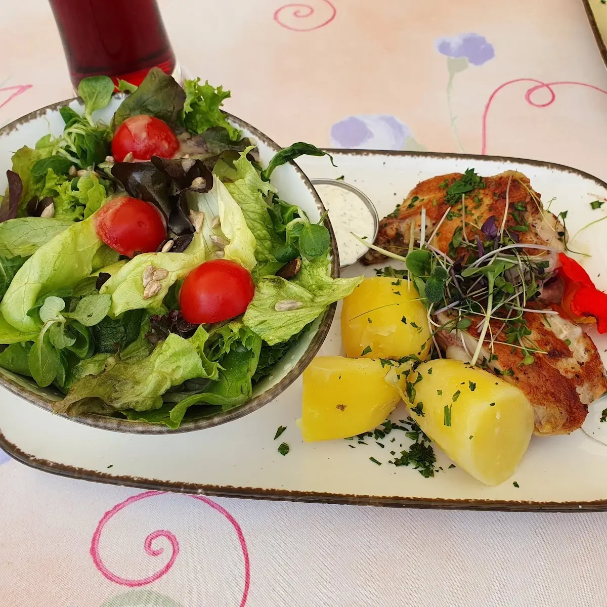 Essen und Trinken photo 2