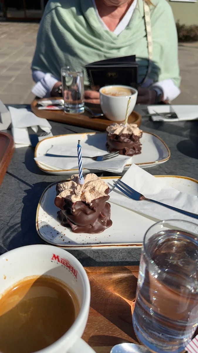 Essen und Trinken photo 7