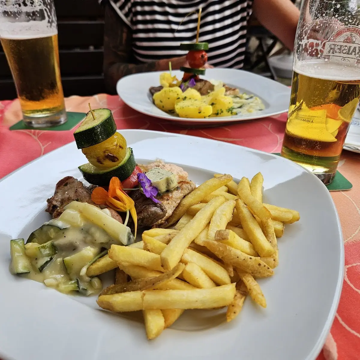 Essen und Trinken photo 2