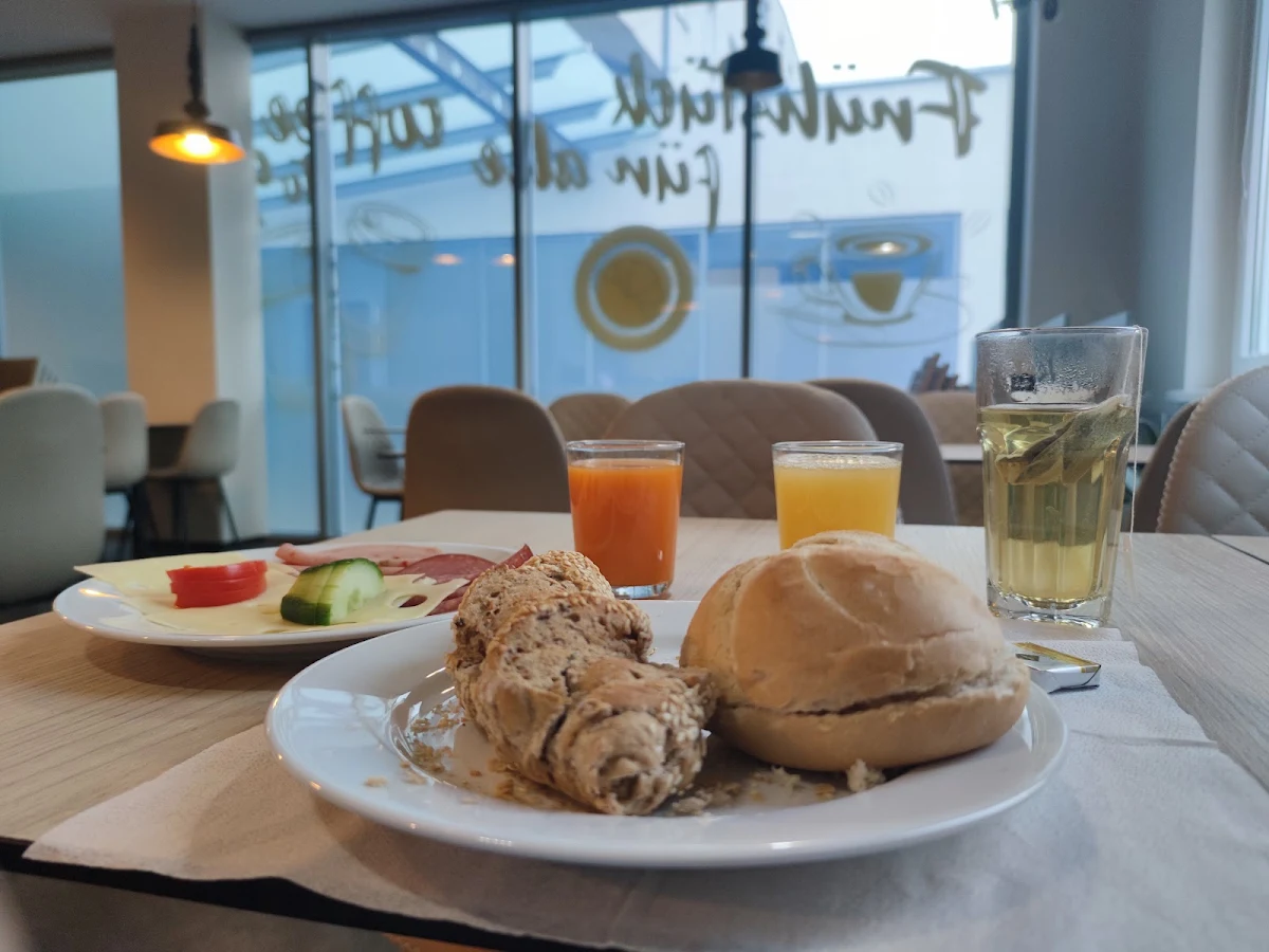 Essen und Trinken photo 3