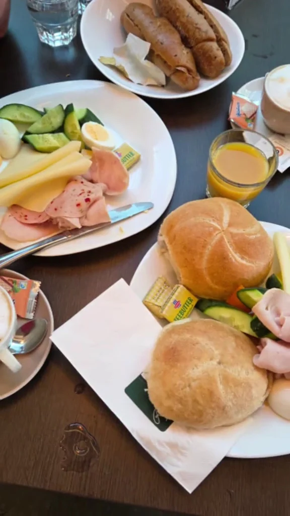 Essen und Trinken photo 2