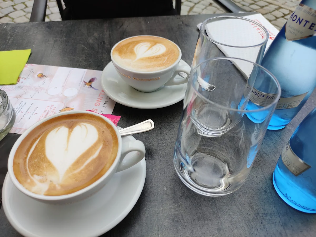 Essen und Trinken photo 3