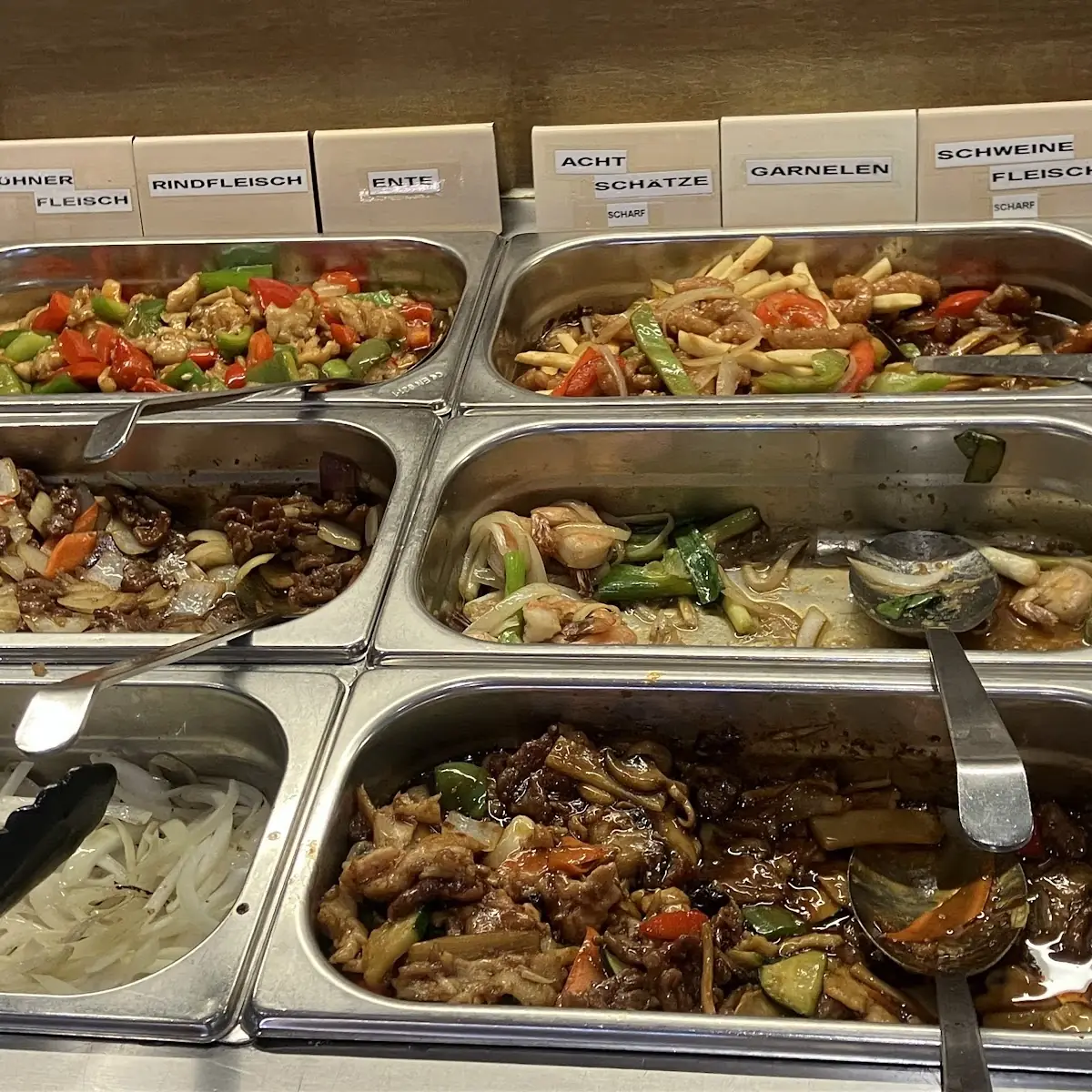Essen und Trinken, Asia – Grill Wok Sushi Enns