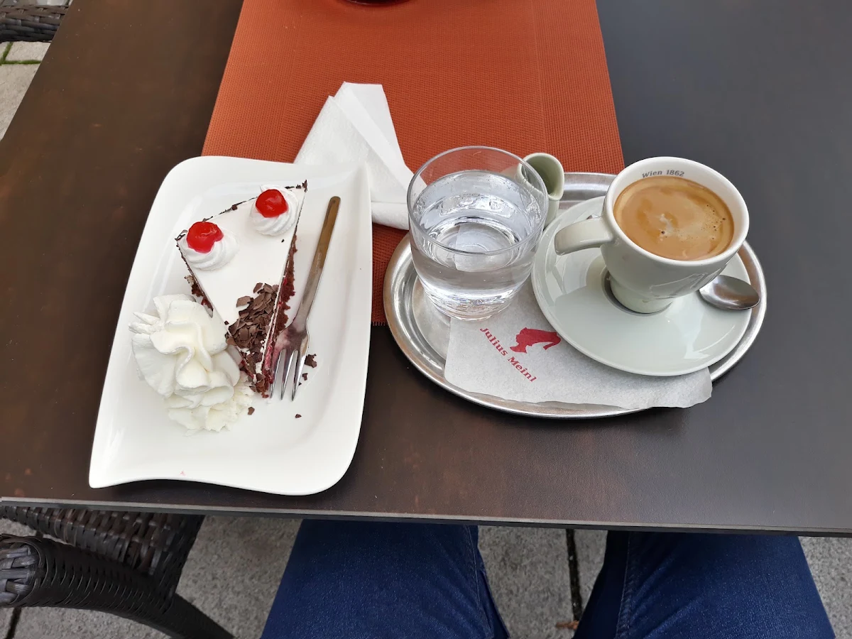 Essen und Trinken photo 10