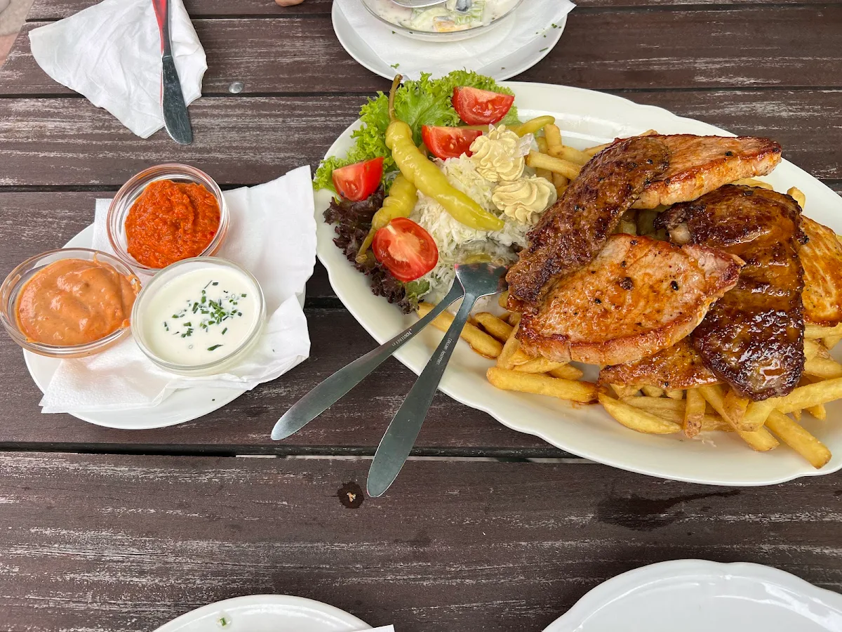 Essen und Trinken photo 2