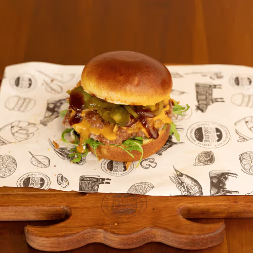 Chili-Cheese Burger