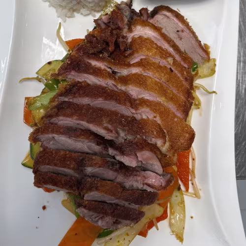 Ente mit Lao-Gan-Masauce (scharf)
