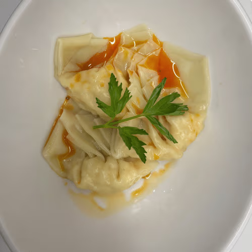 Wan Tan in Chiliöl (scharf)