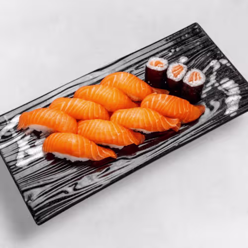 Lachs Sushi (mittel)