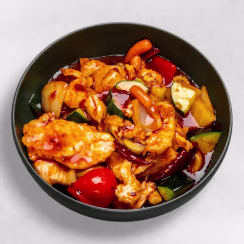 Nudeln mit Gong-Bao Huhn