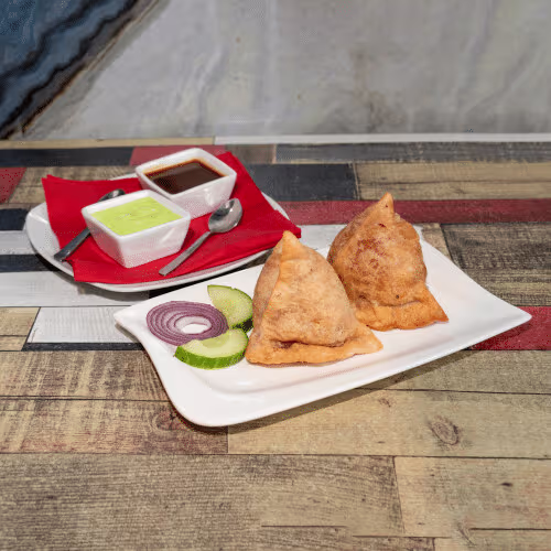 Samosa (2 Stück)