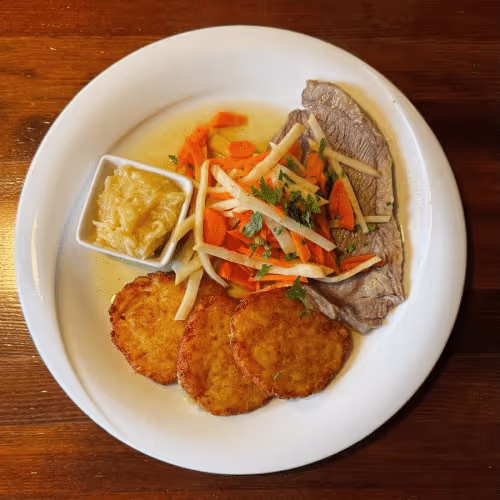 Tafelspitz mit Apfelkren und Rösti