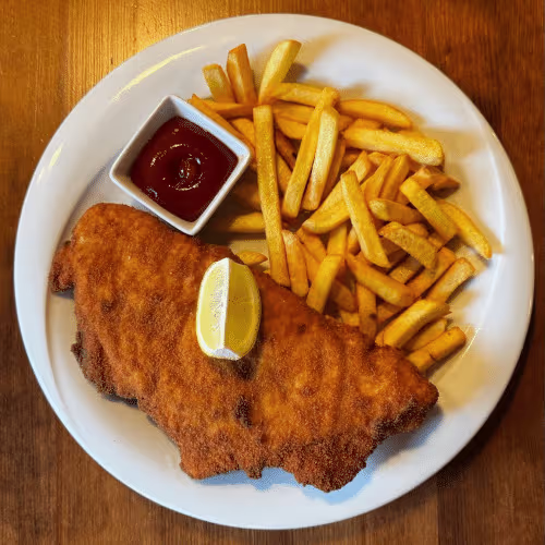 Cordon-Bleu mit Pommes Frites - Huhn