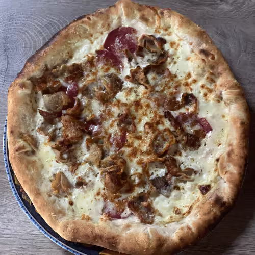 Pizza Carbonara
