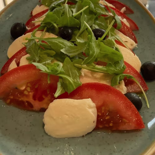 Tomaten-Mozzarella-Salat