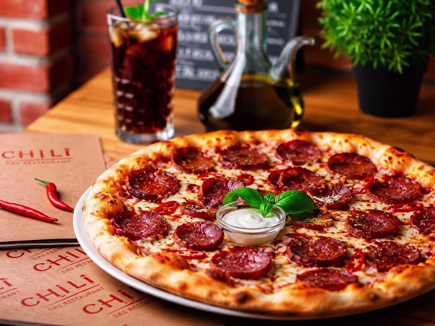 Sucuklu Pizza