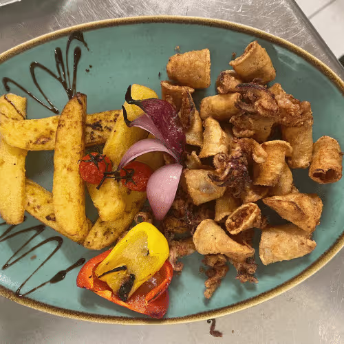 Calamari Fritti e Polenta Arrosto