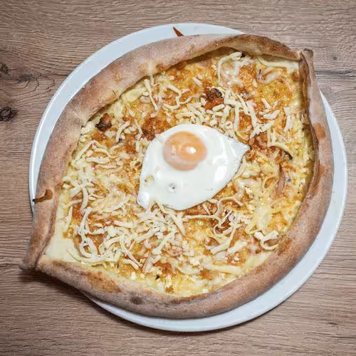 Pide mit Ei