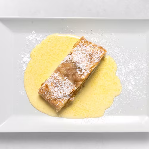 Hausgemachter Apfelstrudel