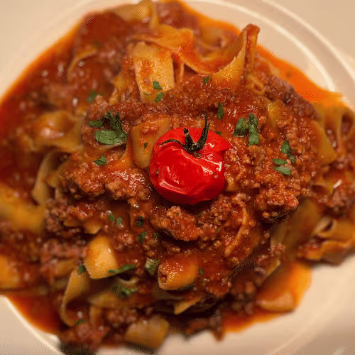 Pappardelle alla Bolognese
