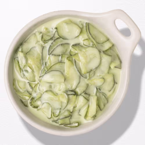 Gurkenrahmsalat