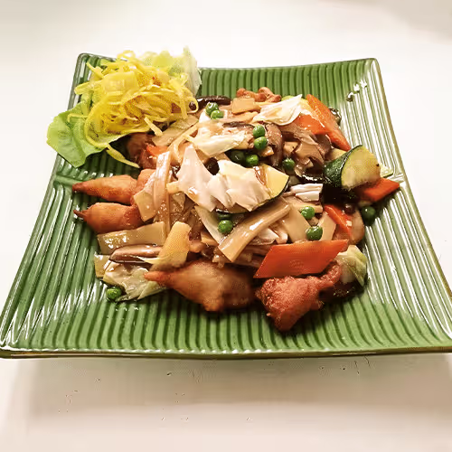 Fisch mit Bambus und Pilzen