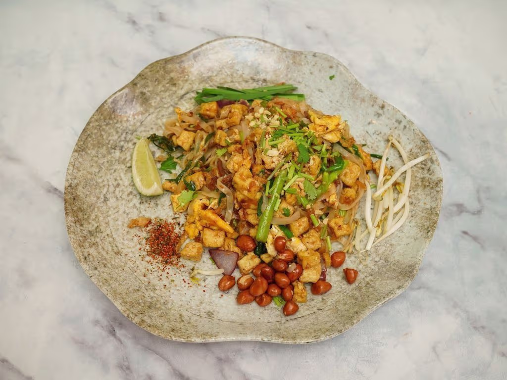 Pad Thai Tofu mit Gemüse