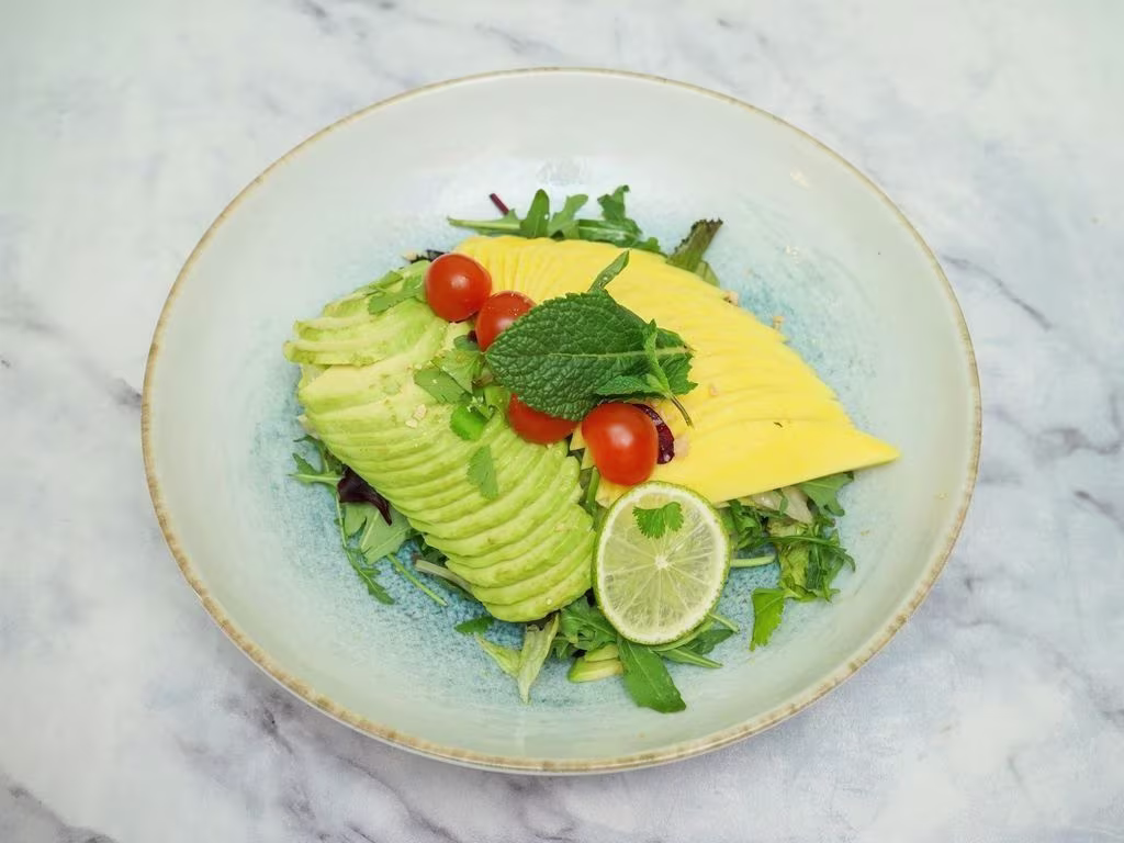 Mango Avocado Salat