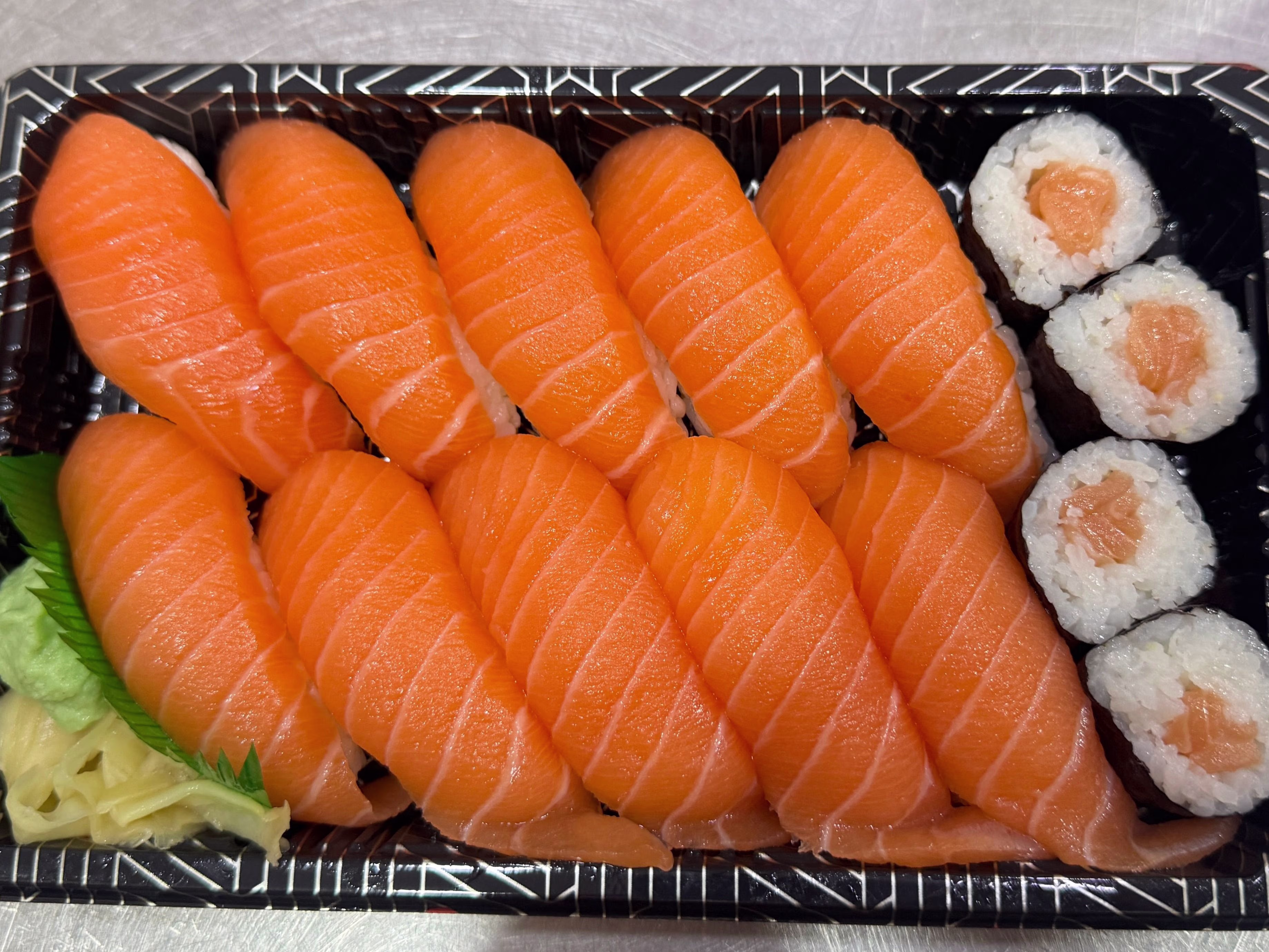 Lachs Sushi - Groß