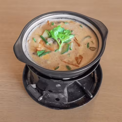 Rotes Thai Curry mit Gemüse