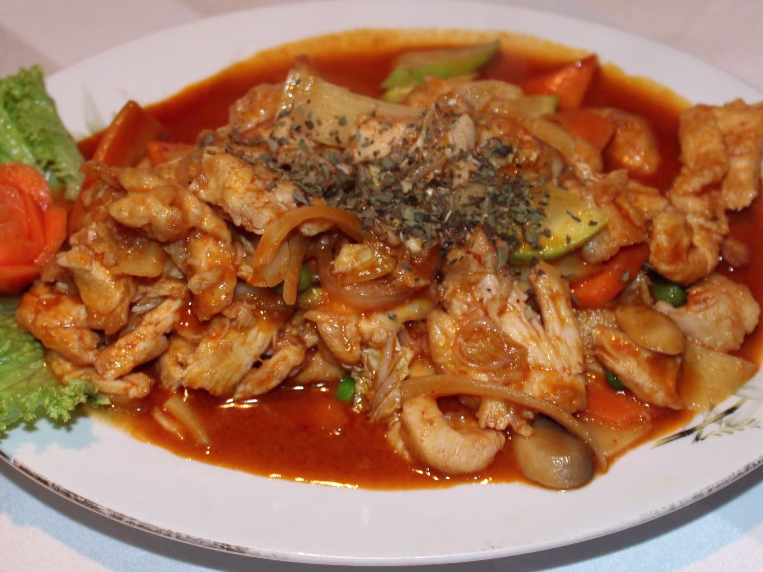 Red-Curry-Hühnerfleisch (scharf)