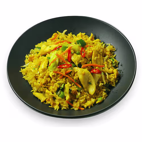 Gebratener Curryreis mit Hühnerfleisch und Gemüse