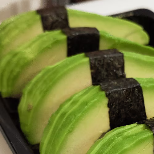 Avocado Nigiri (1 Stück)
