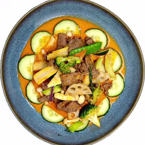 Thai Style Red Curry Beef (scharf)