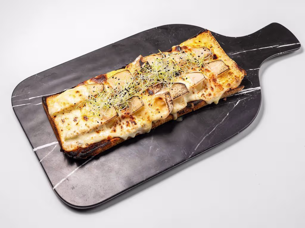 The Cheese Bread