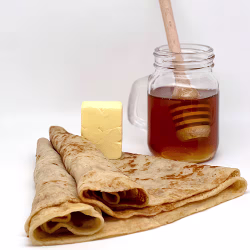 Crêpe mit Honig und Butter