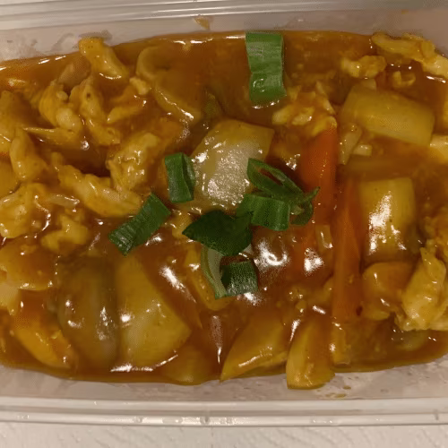 Hühnerfleisch mit Curry (scharf)
