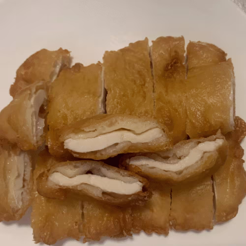 Knuspriges Hühnerfleisch mit Süß-Sauer-Sauce