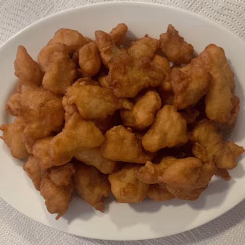 Gebackenes Hühnerfleisch (scharf)