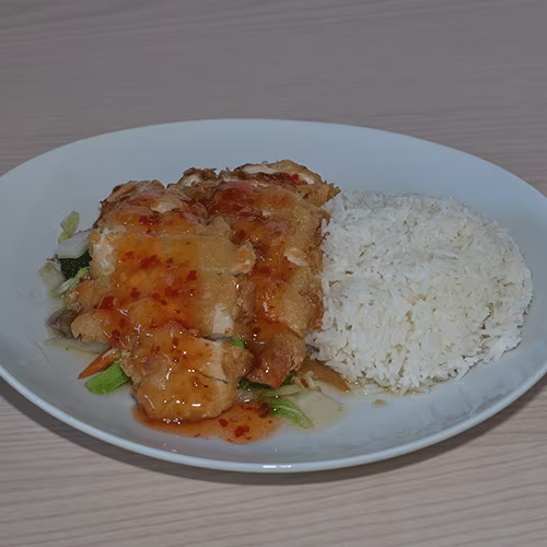 C10 - Knuspriges Huhn mit Gemüse