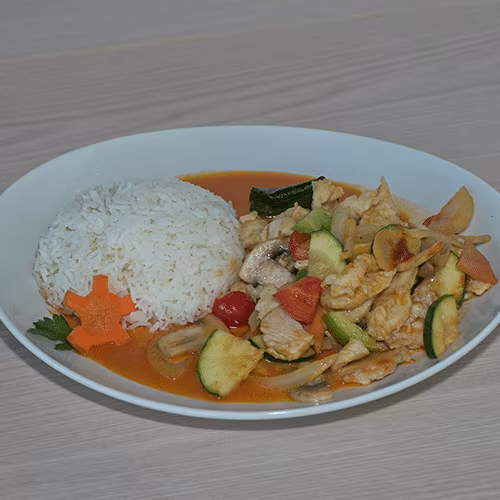T8 - Panang Curry mit Hühnerfleisch