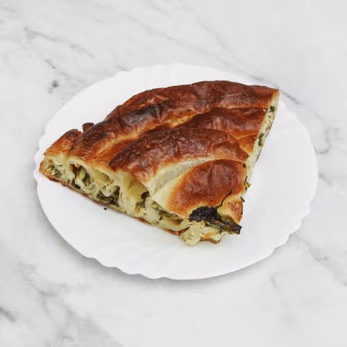 Burek mit Spinat und Käse